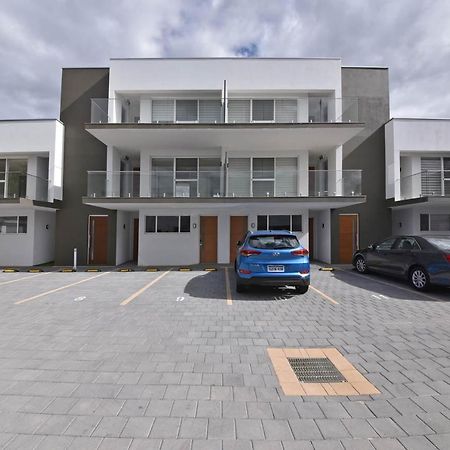 2X2 Modern Apartment Near Airport And City Perth Exterior foto