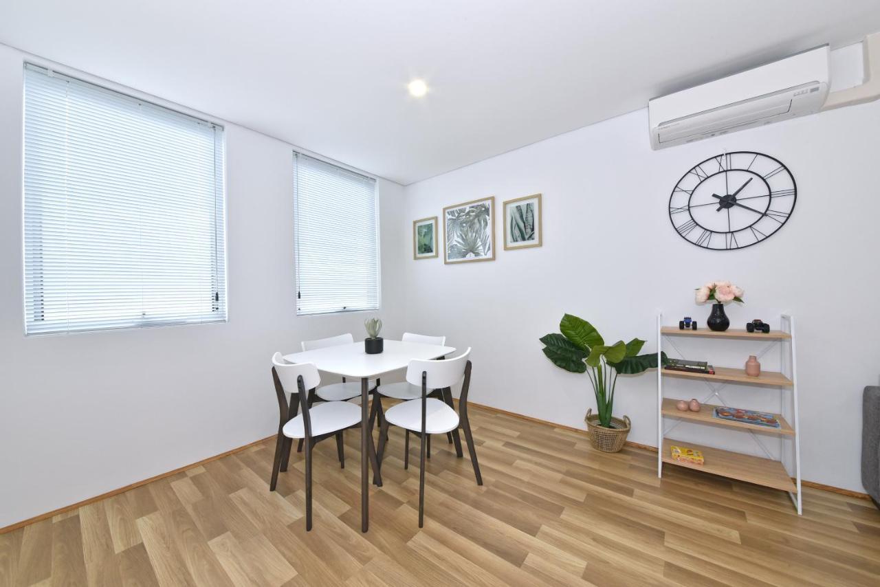 2X2 Modern Apartment Near Airport And City Perth Exterior foto