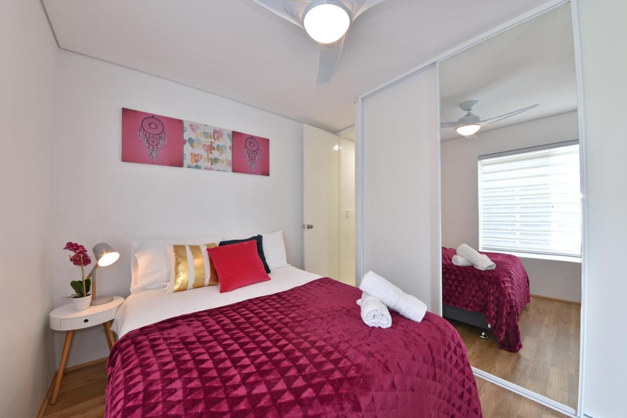 2X2 Modern Apartment Near Airport And City Perth Exterior foto