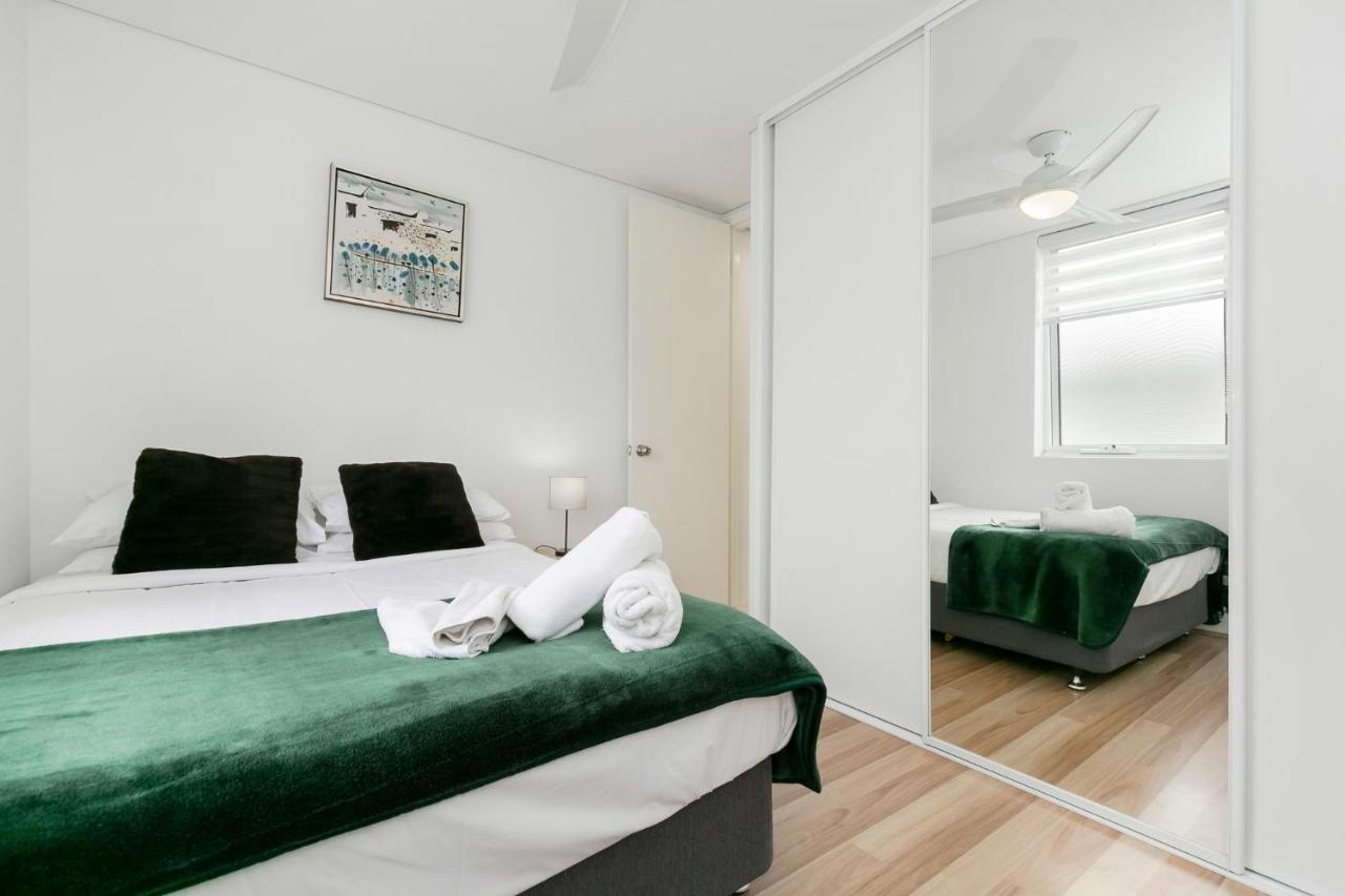 2X2 Modern Apartment Near Airport And City Perth Exterior foto