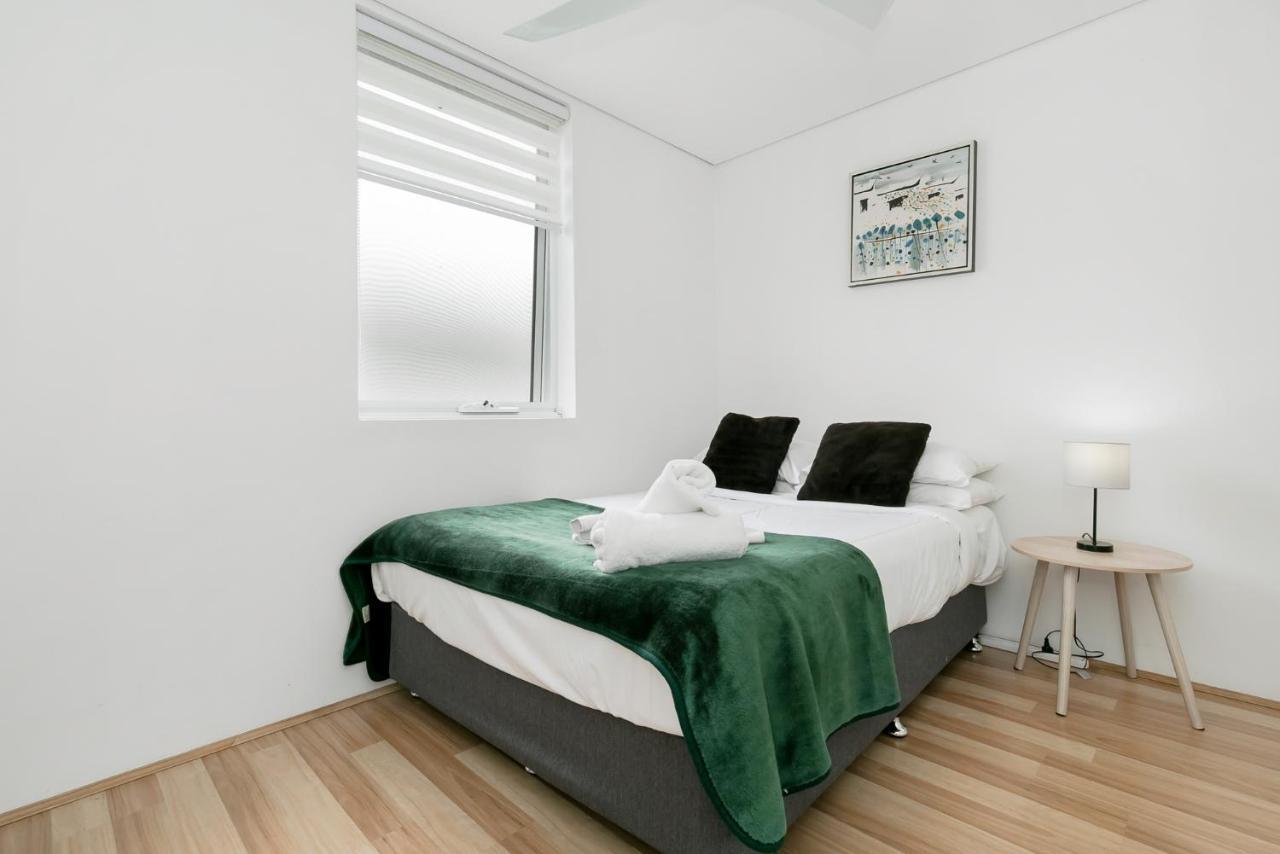 2X2 Modern Apartment Near Airport And City Perth Exterior foto