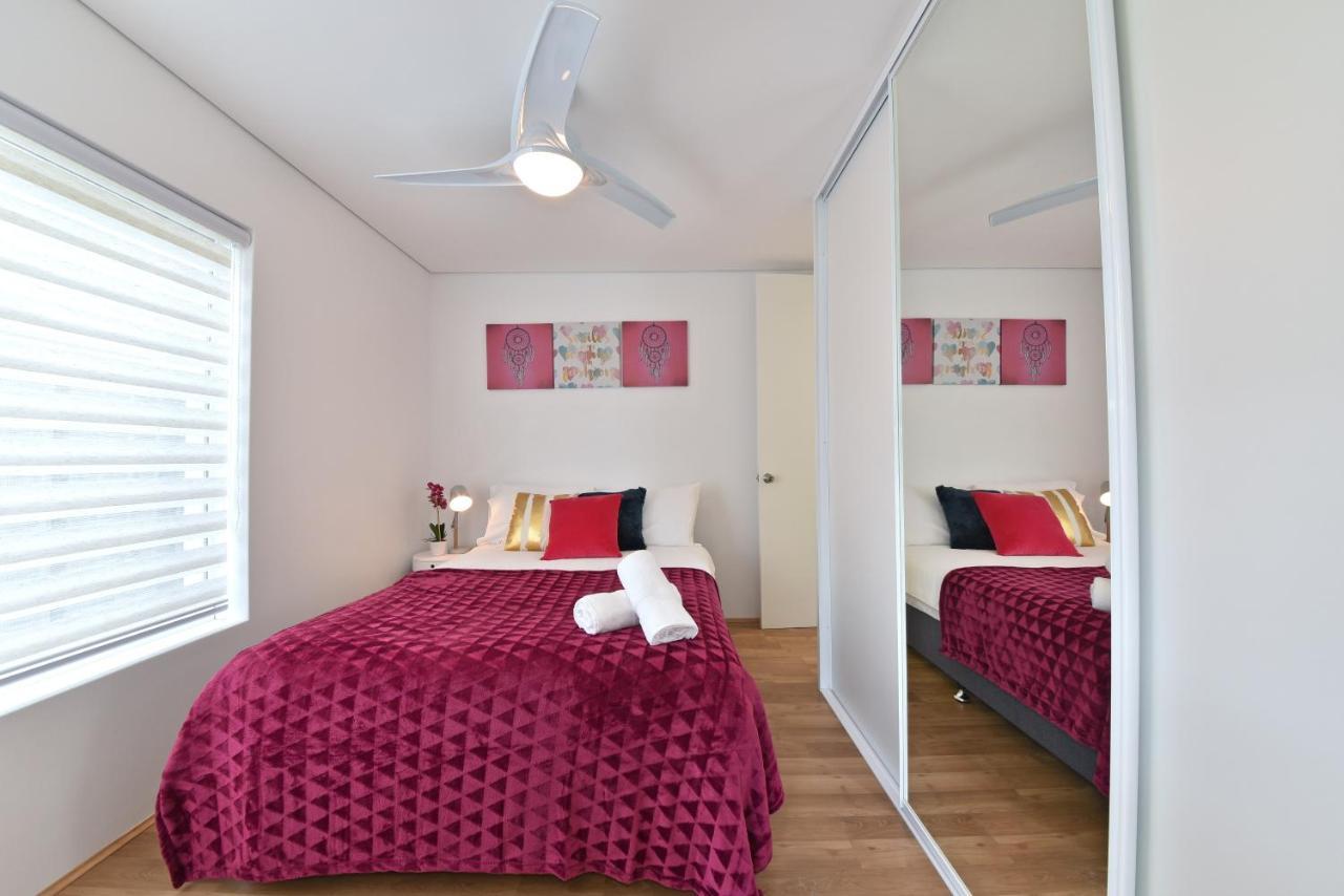 2X2 Modern Apartment Near Airport And City Perth Exterior foto