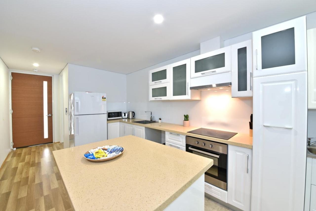 2X2 Modern Apartment Near Airport And City Perth Exterior foto