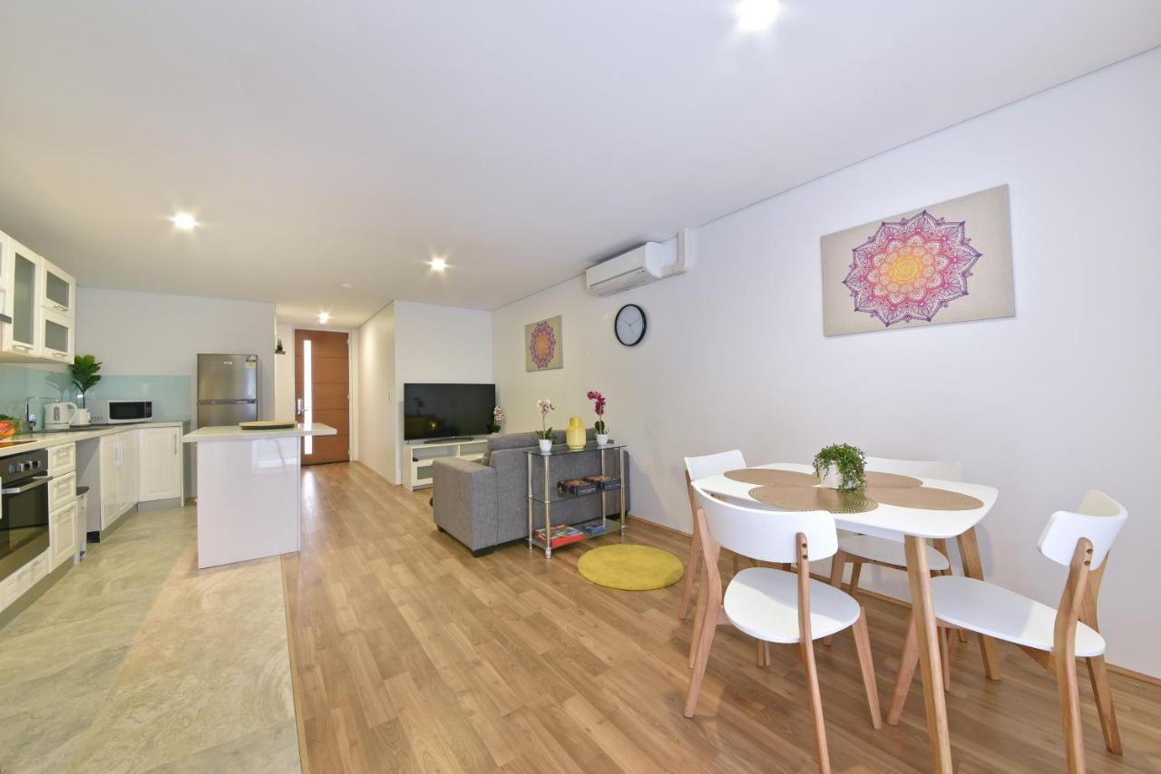 2X2 Modern Apartment Near Airport And City Perth Exterior foto