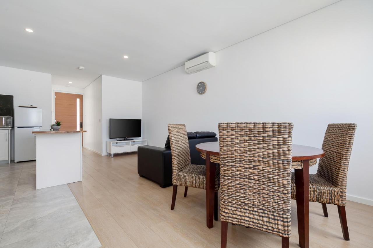 2X2 Modern Apartment Near Airport And City Perth Exterior foto